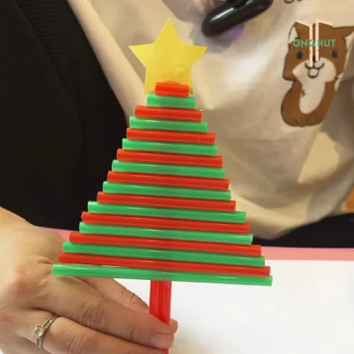 5 Cách làm cây thông Noel bằng ống hút siêu dễ, đơn giản, cực độc đáo
