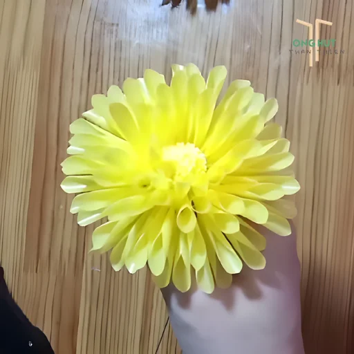 Tổng hợp 3 cách làm hoa cúc bằng ống hút đơn giản, siêu dễ, đẹp như thật