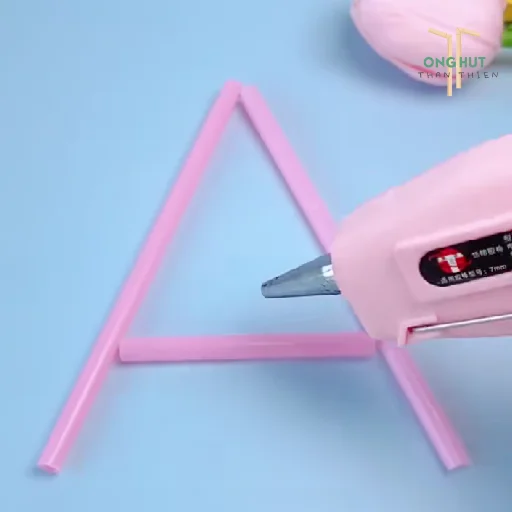 Cách làm xích đu bằng ống hút dễ thương, cực đơn giản tại nhà cho bé